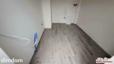 Nowy Lokal 370m2 z dużym parkingiem! - 3
