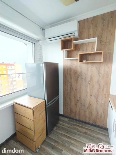 Komfortowa kawalerka po remoncie idealna na start. - 3