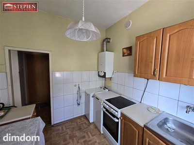 Przestronne mieszkanie z potencjałem w Miłkowie - 2