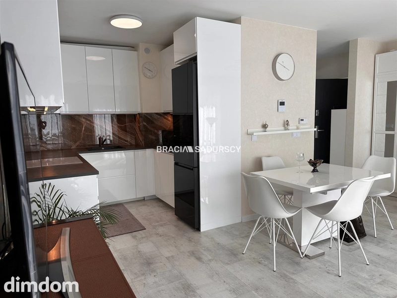 Galeria Bronowice apartament premium duży taras - dd_c43ea97e_ms_BS4-MS-316191-4_1.jpg