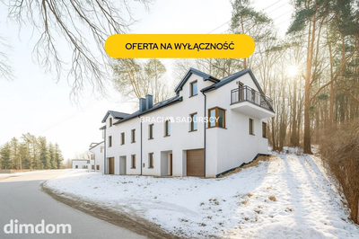 Wygodne domy pod lasem w Podgórkach Tynieckich.