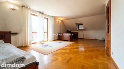 Dom wolnostojący, na 11 arowej działce. - 5