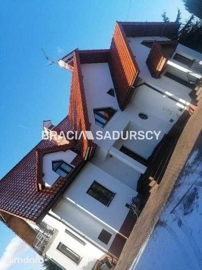 Duży dom z potencjałem biznesowym- 10 pokoi-Bibice - 3