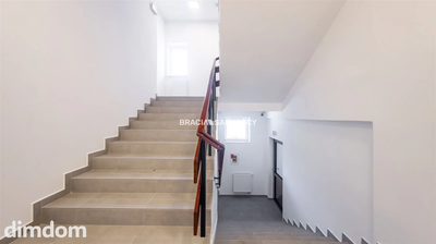 204m2 w biurowcu,ok. Mogilskiej,super cena 45zł/m2 - 2