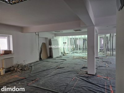 204m2 w biurowcu,ok. Mogilskiej,super cena 45zł/m2 - 4