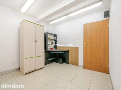 lokal 76m2, Kremerowska przy Karmelickiej - 3