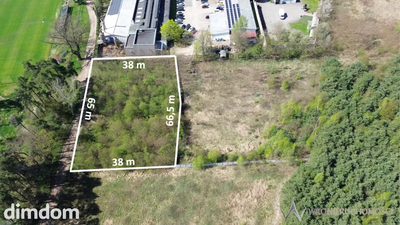 Działka z przeznaczeniem komercyjnym / 0,268 ha