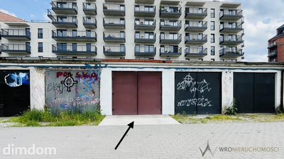 Garaż z kanałem i trzema zamkami – Różanka - 4