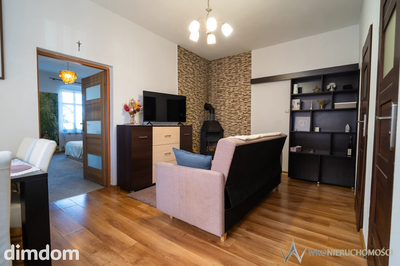 Klimatyczne mieszkanie | 82,69m2 |parter |2 garaże - 2