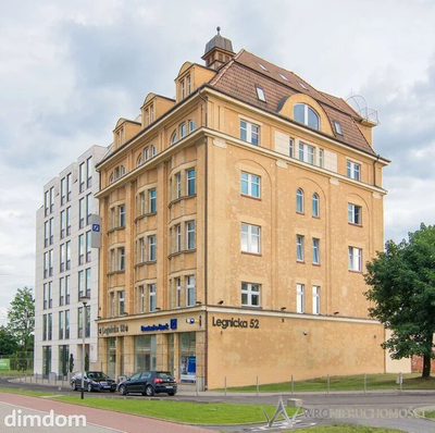 Nowoczesny lokal biurowy z balkonem | Legnicka 52