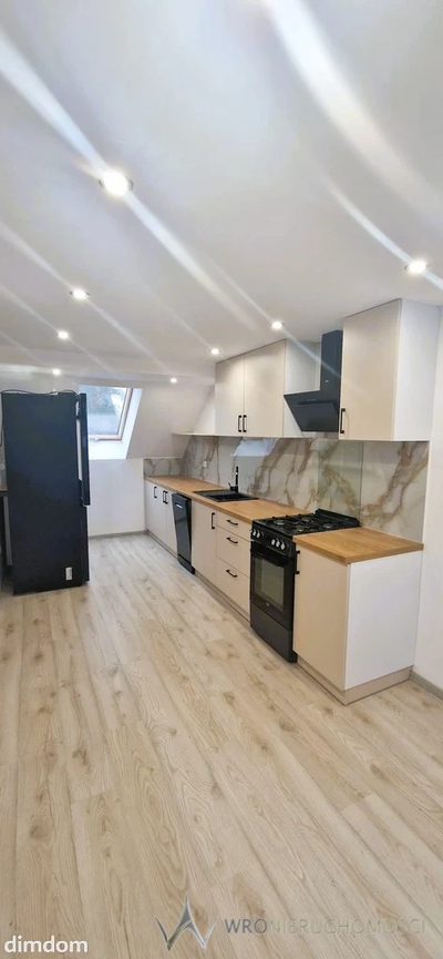 Przestronne, słoneczne mieszkanie 2-pokojowe 75 m²