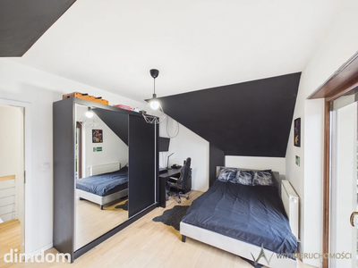 Bliźniak z ogrodem 539 m² | pow. 143,5 m² | 4 pok. - 4