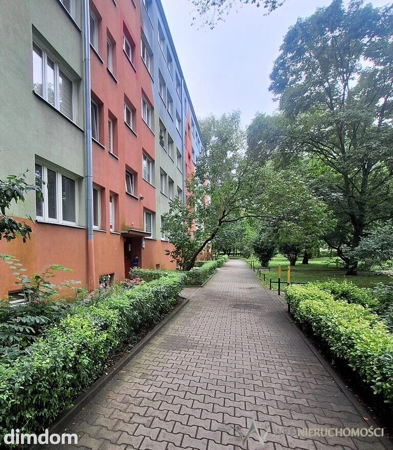 3 pokoje I osobna kuchnia | obok SKy Tower I - 113986650.jpg