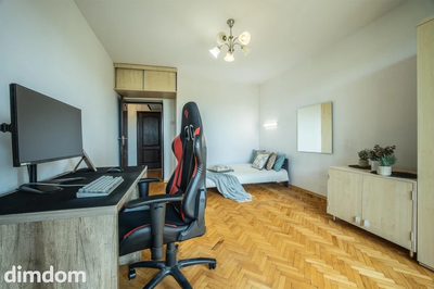 Dobry adres na studia i na lata - 2