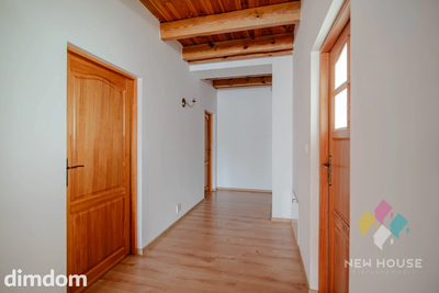 Dom na wzniesieniu z tarasem, działka 5882 m2 - 2