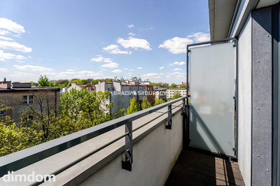 Widokowe,3pok mieszkanie/Masarska8/ostatnie piętro - 2