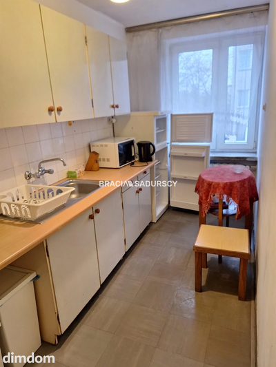 2-pok, ul. Królewska, parking dla mieszkańców - 4