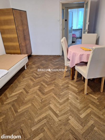 2-pok, ul. Królewska, parking dla mieszkańców - 5