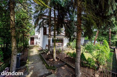 Klimatyczny, wolnostojący dom w sąsiedztwie parku - 2