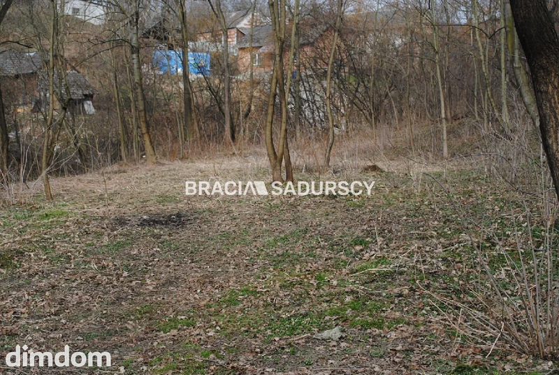 Do sprzedania działka budowlano- rolna ,częściowo zalesiona ,o pow ,48 arów ,/w tym 5 arów budowlane /w miejscowości Malkowice gm.Koszyce .bardzo dobry dojazd ,około 50 km od Krakowa .Kształt działki… - dd_c43ea97e_zs_BS1-GS-312635-451_1.jpg