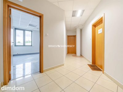 LOKAL OK 15,5 M2 BIUROWY PRĄDNIK BIAŁY -BIUROWIEC - 2