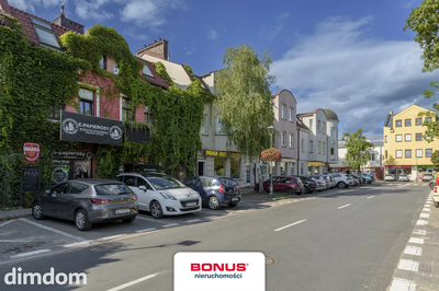 Lokal usługowo/mieszkalny z widokiem na park - 2