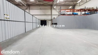 Hala magazynowa 275m 2  bez filarów w Piasecznie, z wjazdem z poziomu 0.