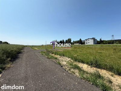 Do sprzedaży działka budowlana o powierzchni 972 m2 w Zbrosławicach - dzielnica Wieszowa. - 4