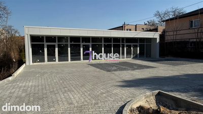 Nowoczesny lokal usługowy w pawilonie w Centrum - 2