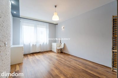 2 pok, 52,75m2, ul. Reduta, z miejscem postojowym - 4