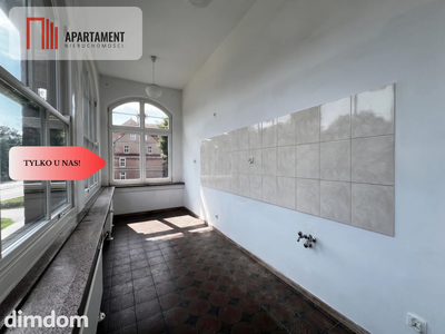 * Ustawna kawalerka 36,7m2 z dużą kuchnią - 3