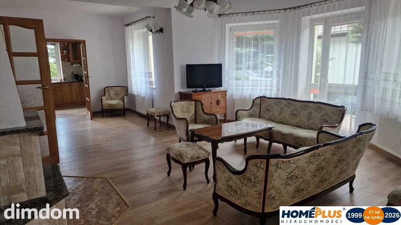 Dom z kominkiem, ogrodem i garażem. - 114250889.jpg