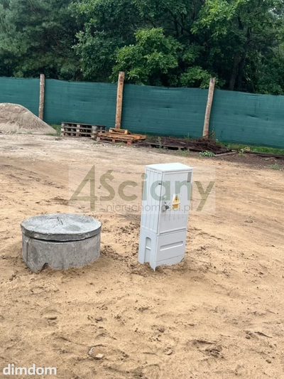 Działka w pobliżu lasu - 4