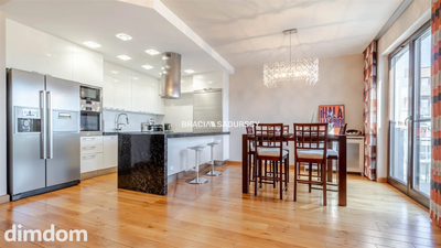 Penthouse / taras 120 m2 / panorama Krakowa - 3