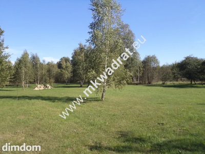Działka połozona w Olszance Gmina Mszczonów. Okolica działki to nowo wybudowane domy, lasy oraz jezioro. Dojazd do działki jest dobry asfaltem, ostatnie ok. 400 m drogą utwardzoną. Mozliwoścć dokupie…