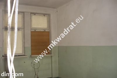 Do sprzedania dobrze prosperujacy sklep spożywczo-przemysłowy w północno- zachodnim Błoniu. Powierzchnia sklepu zajmuje 113 m2 z malym zapleczem i 50-cio metrową powierzchnią z przeznaczeniem na mies… - 2