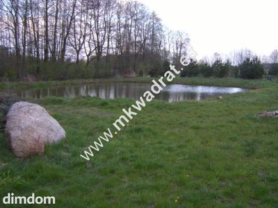 Działka budowlana o powierzchni 6270 metrów w kształcie odwróconej litery "L"  o wymiarach 32*90 od drogi oraz około 70 *50 zlokalizowana - 5