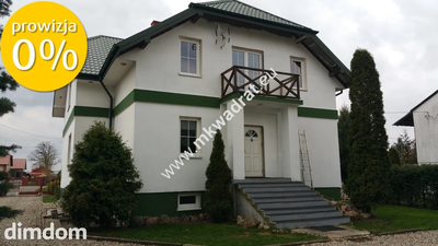Dom z dużą działką. Też dla firmy.