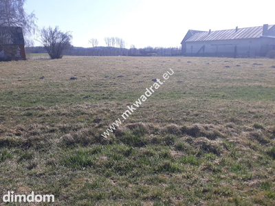 Działka położona w miejscowości Kurantów gmina Radziejowice. Składa się z trzech działek o pow. 3903 + 27355 ( z czego 1700 m2 jest lasu )+ 613 m2.Każda z działek jest połączona z… - 2
