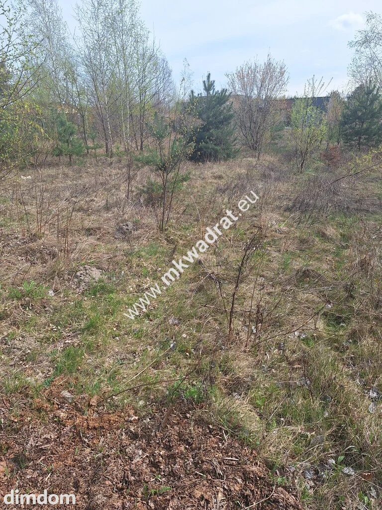 Ładna działka wśród nowej zabudowy - 105574319.jpg