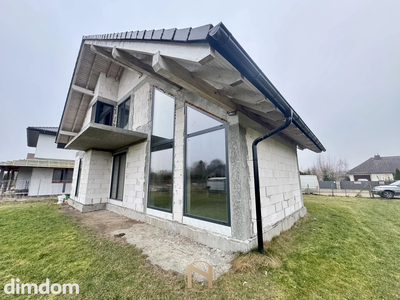 NOWOCZESNY DOM WOLNOSTOJĄCY Z SPOKOJNEJ OKOLICY - 2