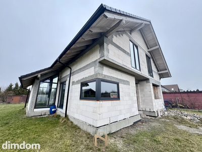 NOWOCZESNY DOM WOLNOSTOJĄCY Z SPOKOJNEJ OKOLICY - 3