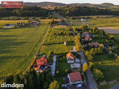 Dom z pięknym ogrodem i widokiem na Śnieżke. - 5