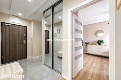 3 pok|wysoki standard|duży balkon|ul. Kantarowicka - 2