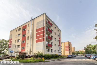 Wchodzisz z walizką i mieszkasz 2 pokoje 1. piętro - 4