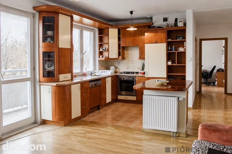 4-pokojowe mieszkanie na Pradze-Południe - 114549014.jpg