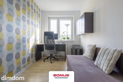 4 pokoje, świetna lokalizacja - 4