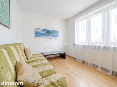 M 50M2 / 3 POKOJE / BALKON / GARAŻ / ZIELONO - 3