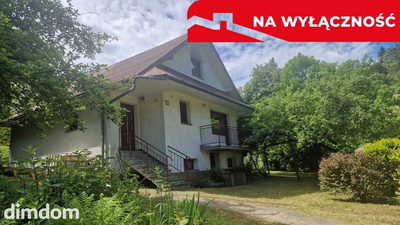 Dom w uroczym zakątku, pośród lasów i górek