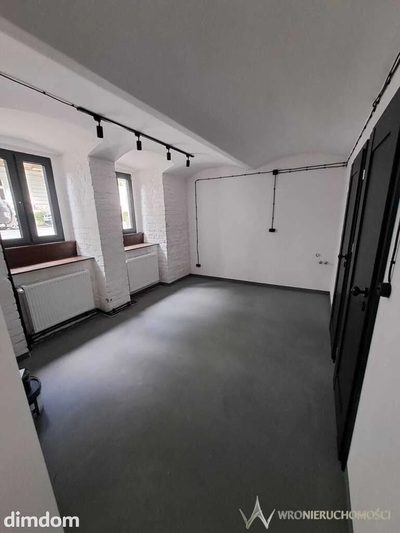 Lokal usługowy z najemcą| Dochód pasywny - 5